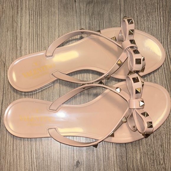 Valentino sandals, worn a few times feet grew after baby